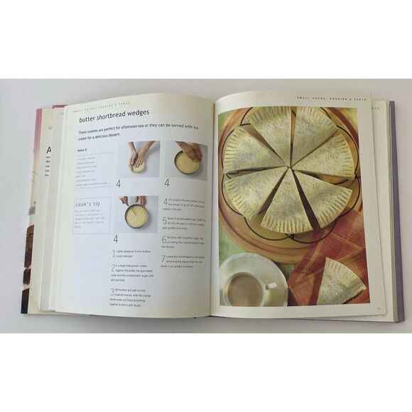 Traditional Baking Simply Baking Recipe Cookbook by Paragon Publishing Co. - Picture 11 of 14